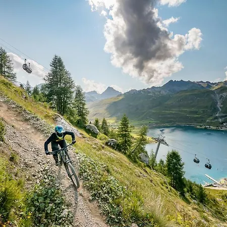 25m2 - 4p - Val Claret Ete - Vue Montagne - Soleil L Apres Midi Tignes